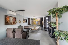 van Vollenhovenstraat 10-16.jpg